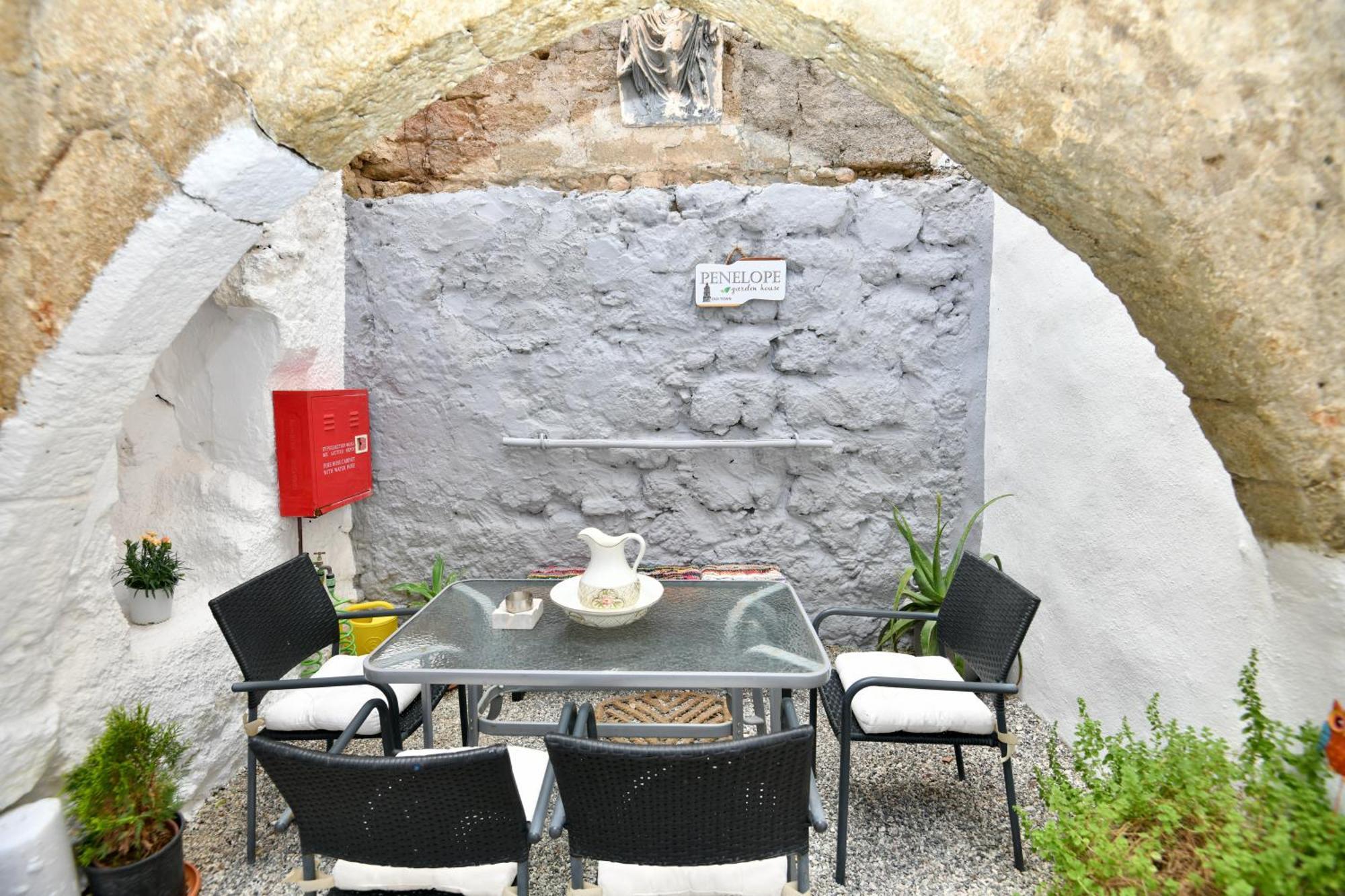 דירות Rhodes City Penelope Garden House Old Town מראה חיצוני תמונה